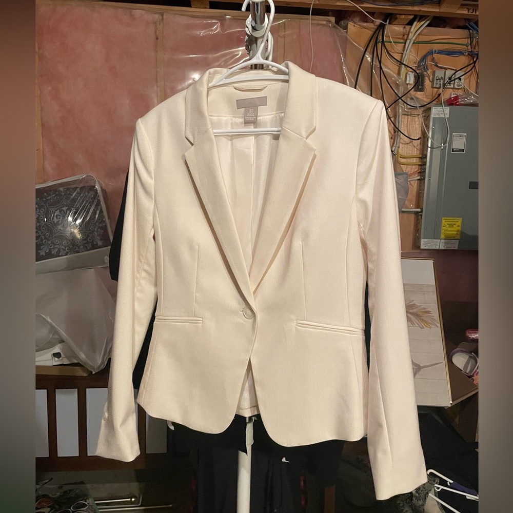 H&M Cream Blazer Size 8